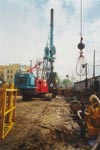 Возведение постоянной траншейной стены. Разработка захватки траншеи