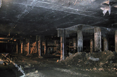 Завершение разработки грунта на пятом подземном уровне отеля.